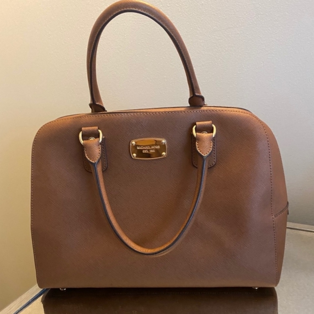 Michael kors handbag - Picture 3 of 6